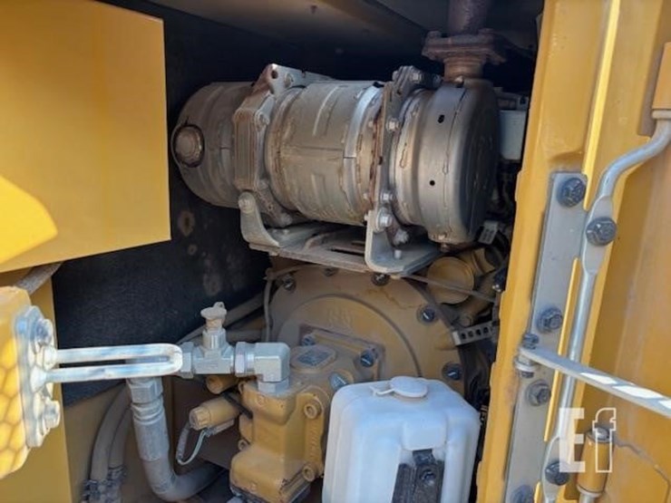2020-caterpillar-308-cr-image-16