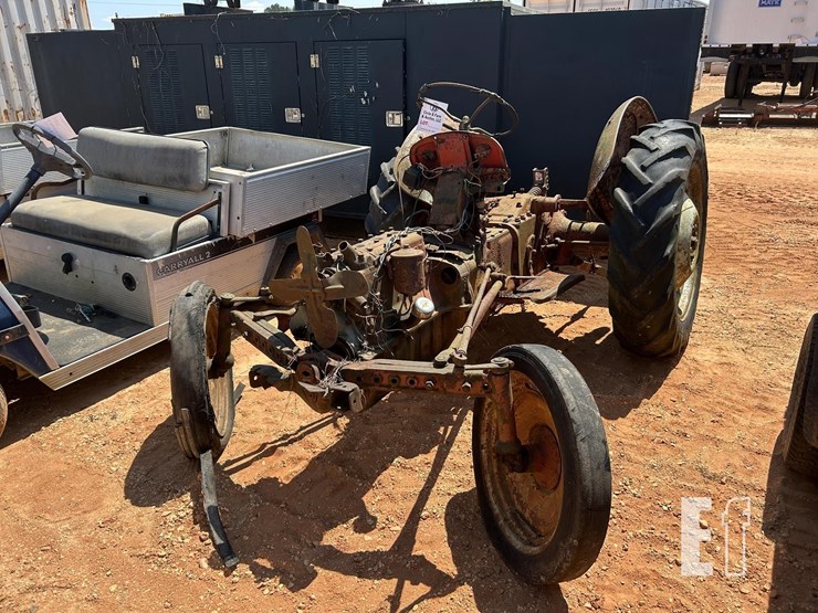 ford-8n-image-1