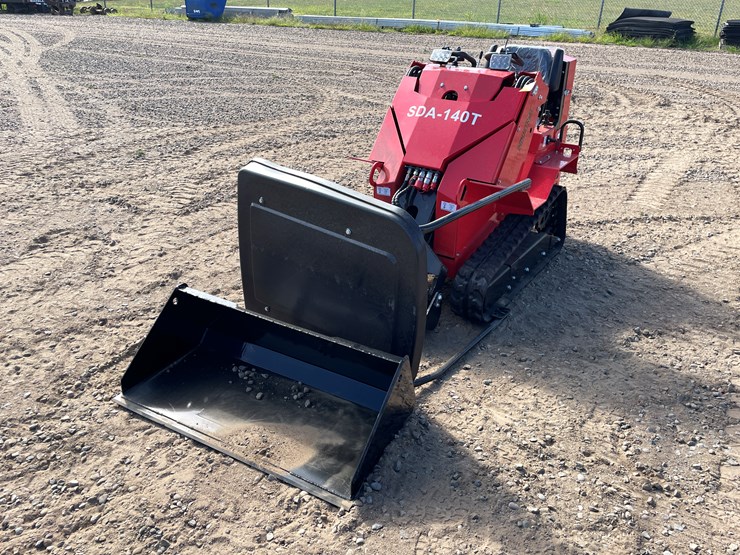#9472-•-unused-2025-agt-crawler-loader-image-1