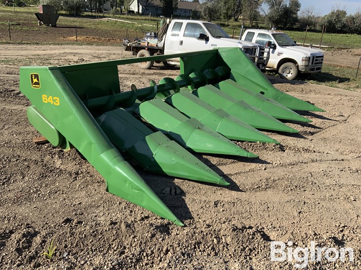 john-deere-643-image-3