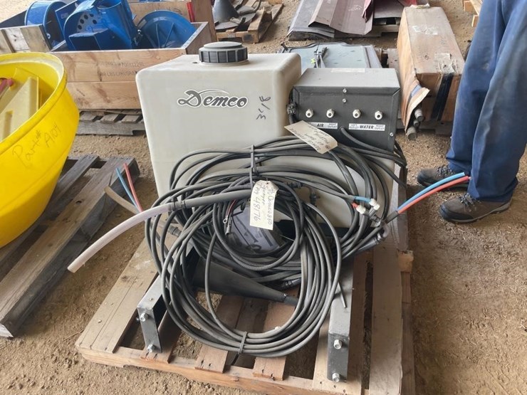 demco-60-image-2