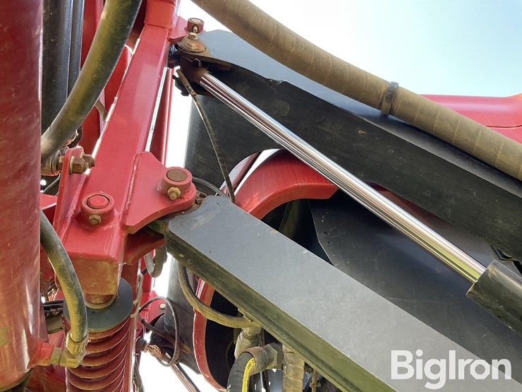 2019-case-ih-patriot-4440-image-9