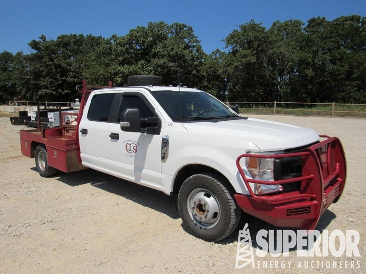 2022-ford-f350-image-1