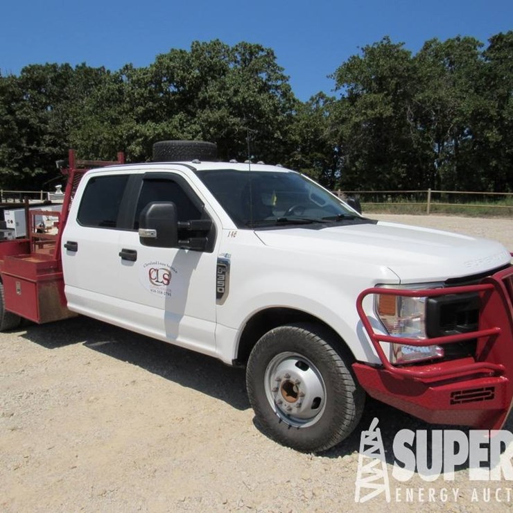 2022 FORD F350