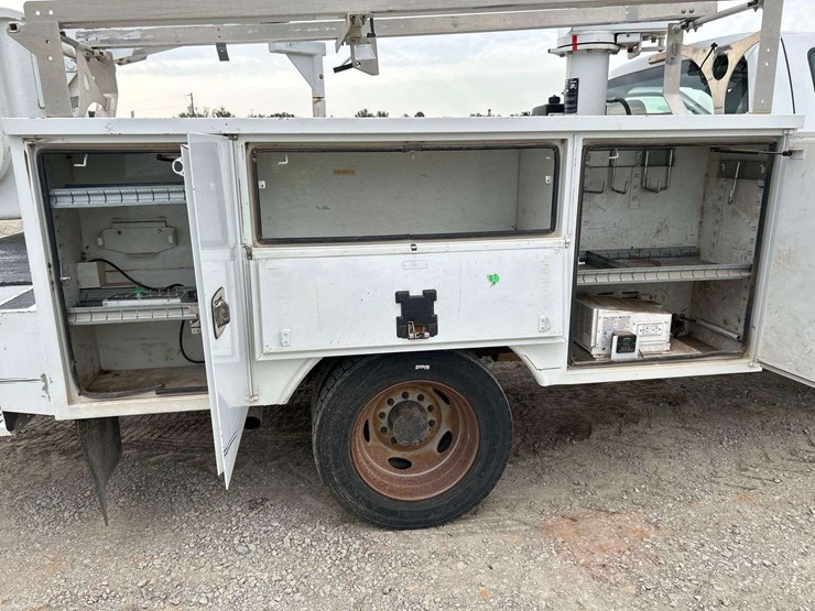 2014-altec-at200a-image-18