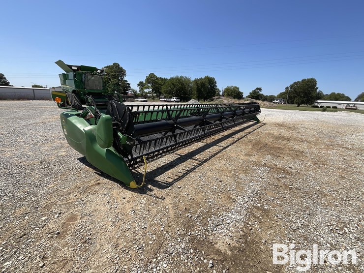 2019-john-deere-735fd-image-3
