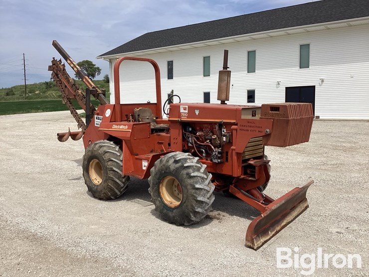 ditch-witch-7510-image-3