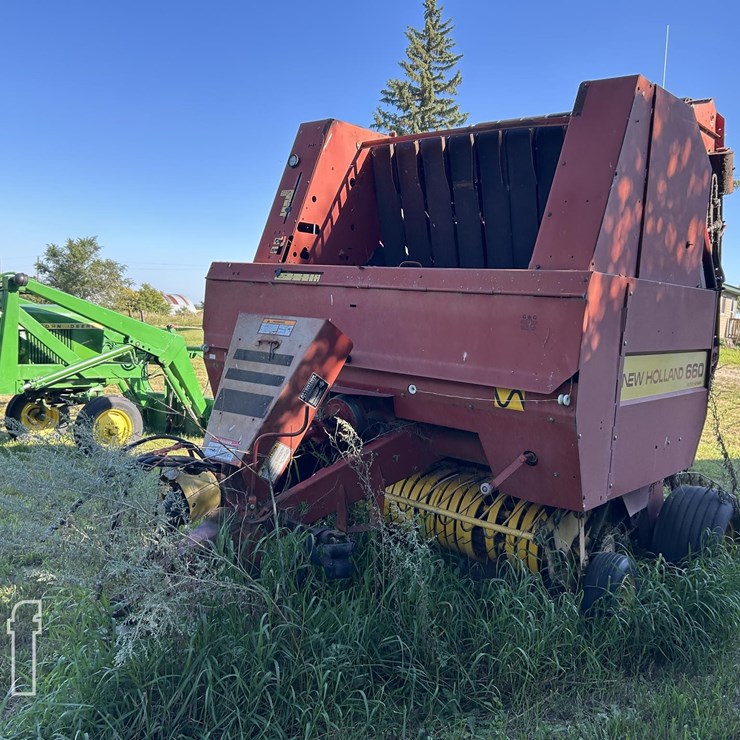 NEW HOLLAND 660