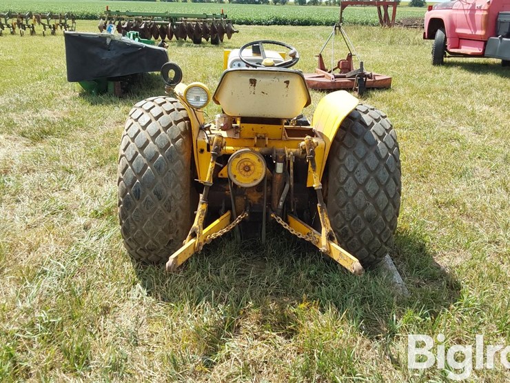 1972-international-cub-lo-boy-image-6