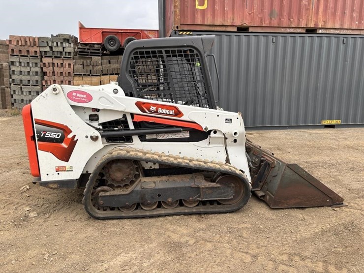 2022-bobcat-t550-image-7