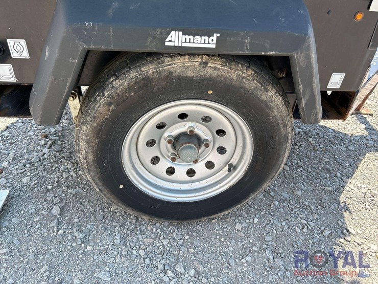 2019-allmand-bros-night-lite-v-series-image-17