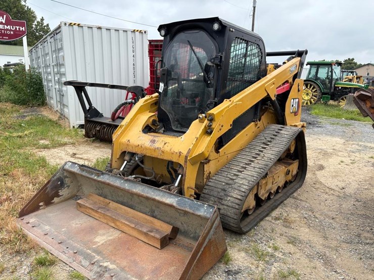 2020-caterpillar-299d3-image-4