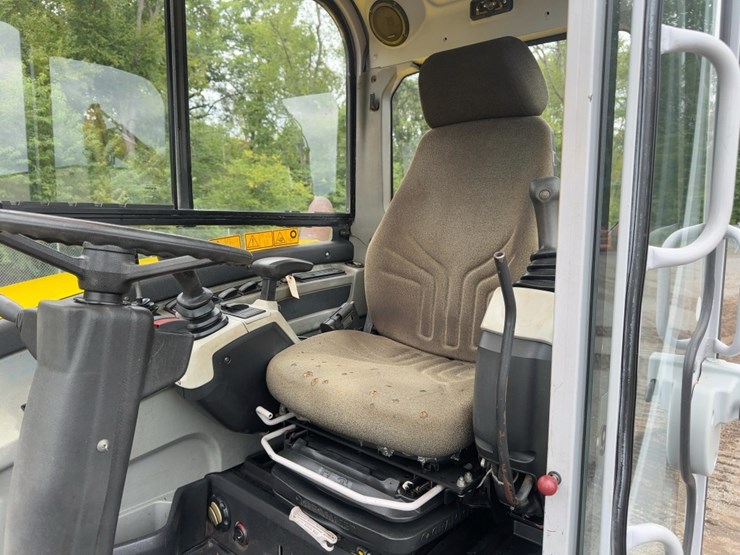 2011-wacker-neuson-6503-image-28