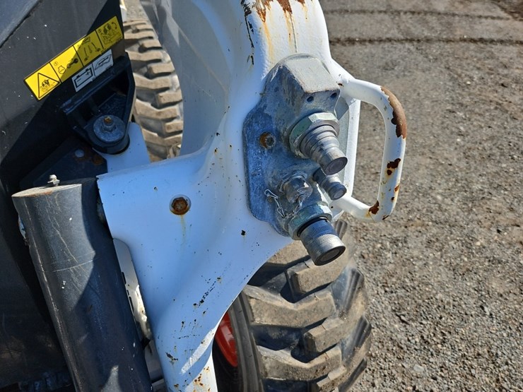 2021-bobcat-s66-image-17