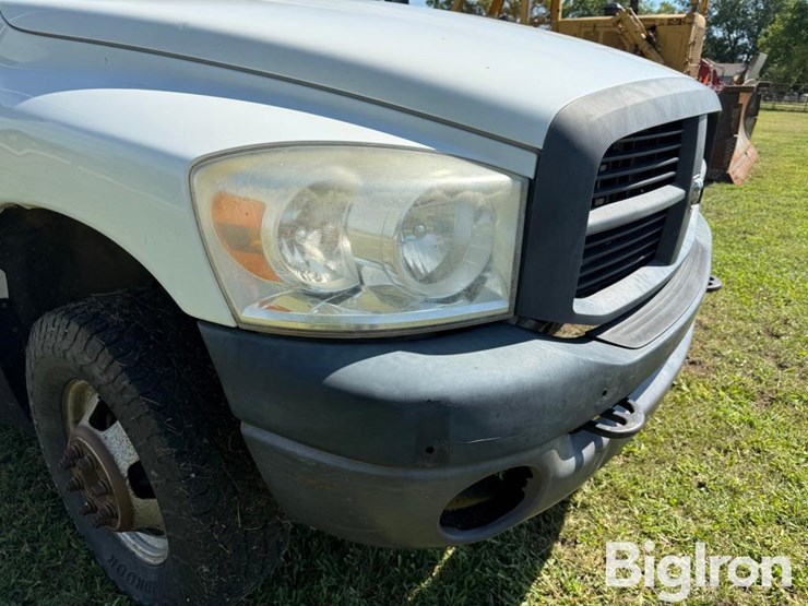 2007-dodge-ram-3500-image-14