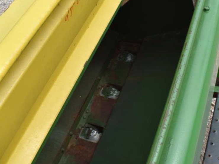 john-deere-8300-image-8