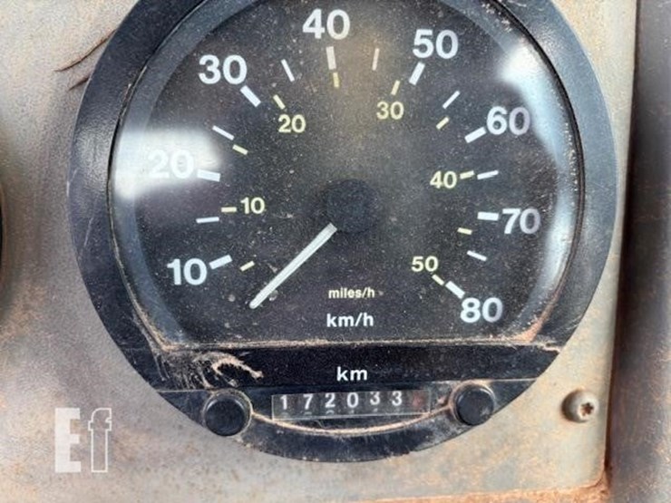 1998-volvo-a40-image-7