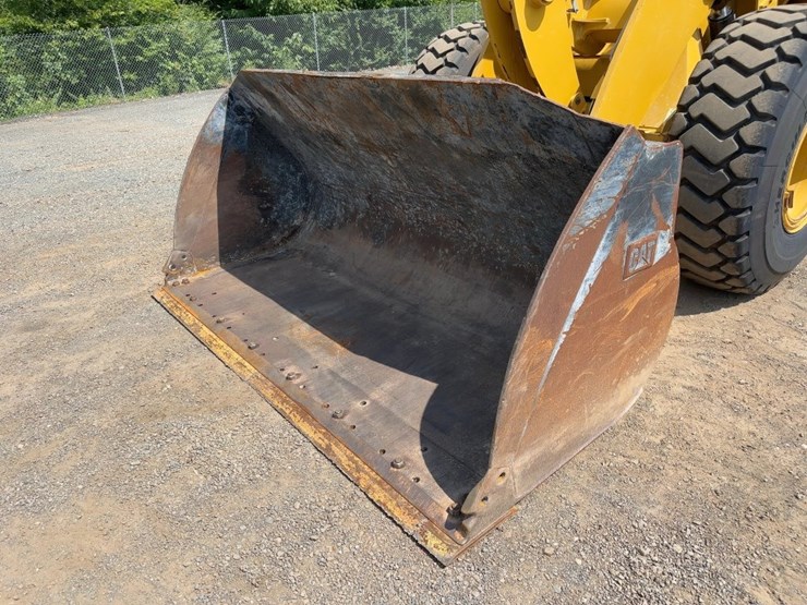 2016-caterpillar-938m-image-9