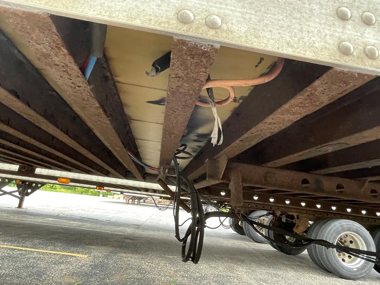 2012-utility-van-image-37