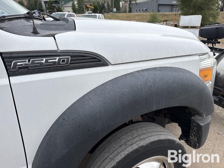 2013-ford-f550-xlt-image-10