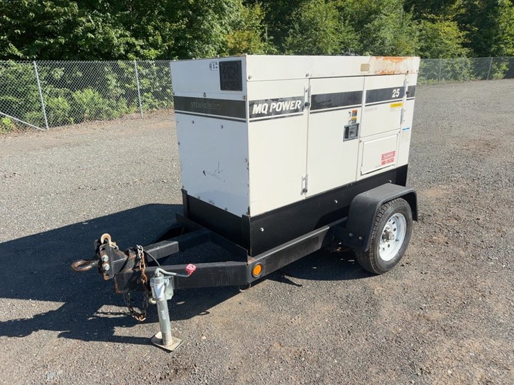 mq-whisperwatt-df-027012-tow-behind-generator-image-1