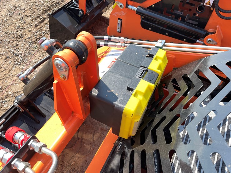 #9288-•-unused-2025-landhero-mini-skid-steer-loader-image-8