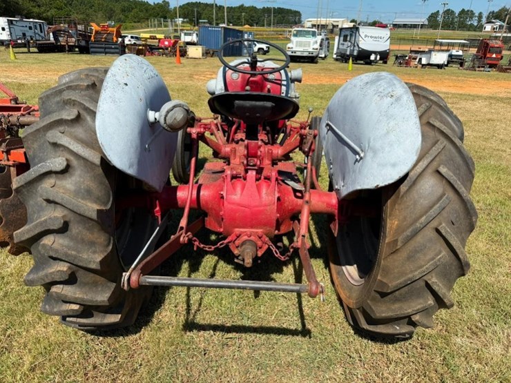 ford-tractor-image-6