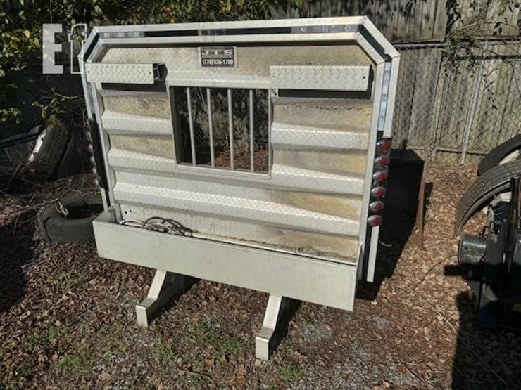 sturdy-lite-aluminum-headache-rack-image-1