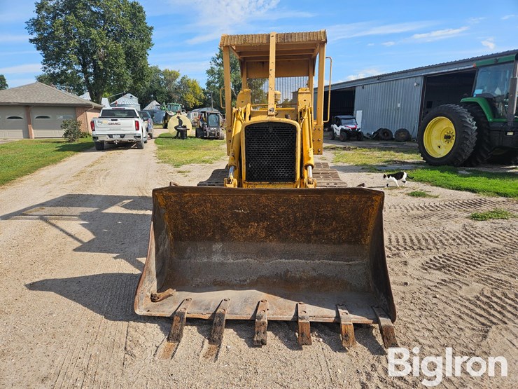 john-deere-450-image-2