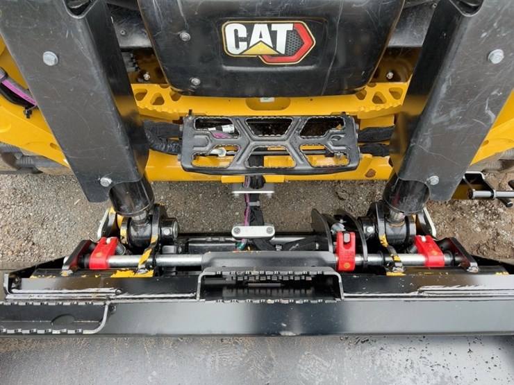 2024-caterpillar-265-track-skid-steer-image-10