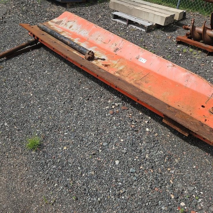 10' SNOW PLOW WITH BOCE