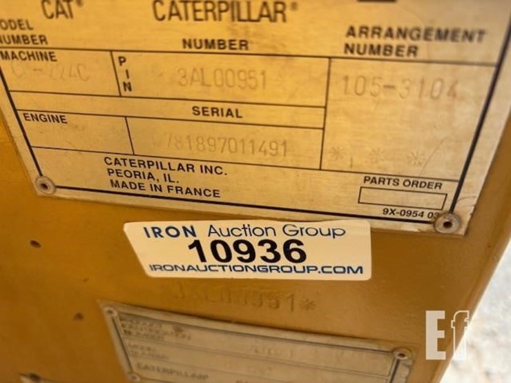 1997-caterpillar-cb-224c-image-6
