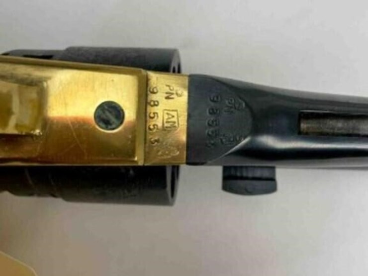 asm-r-black-powder-revolver-image-8
