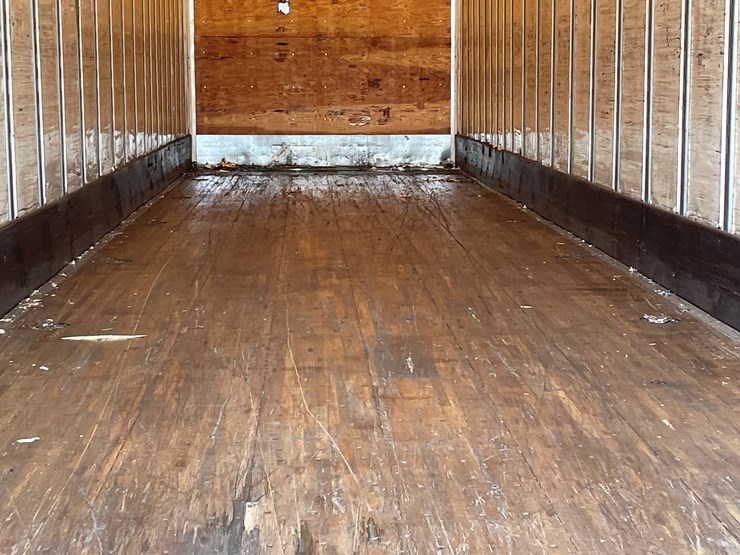 2014-utility-van-image-15