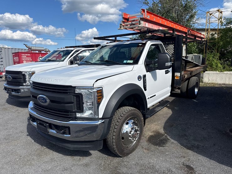 2018-ford-f550-xl-image-1
