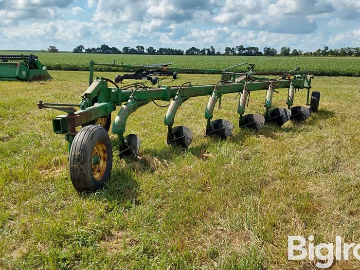 john-deere-2500-image-3