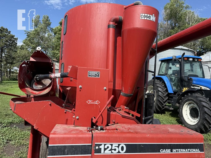 case-ih-1250-image-4