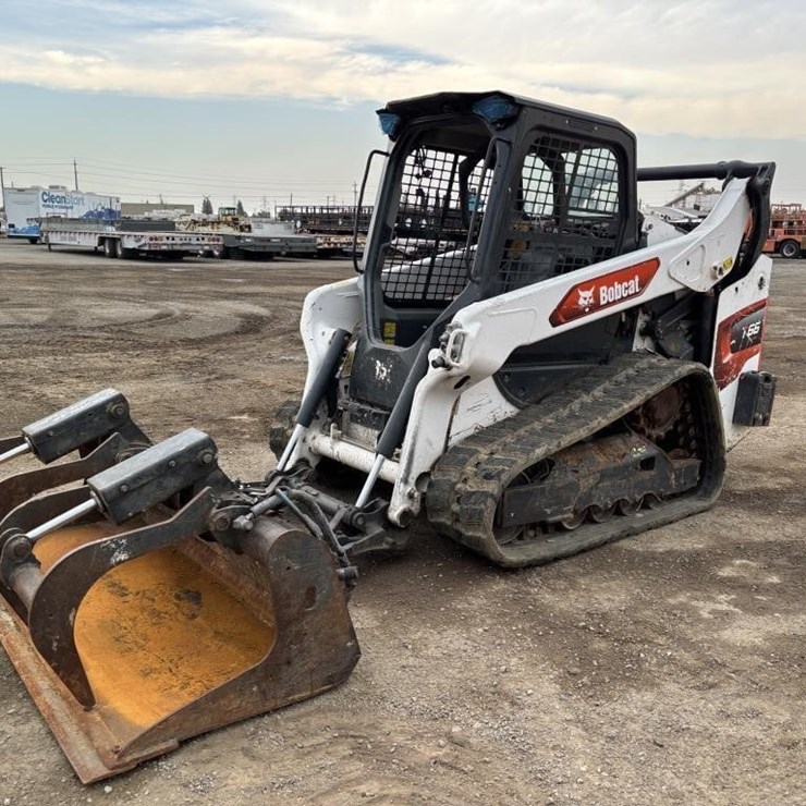 2022 BOBCAT T66