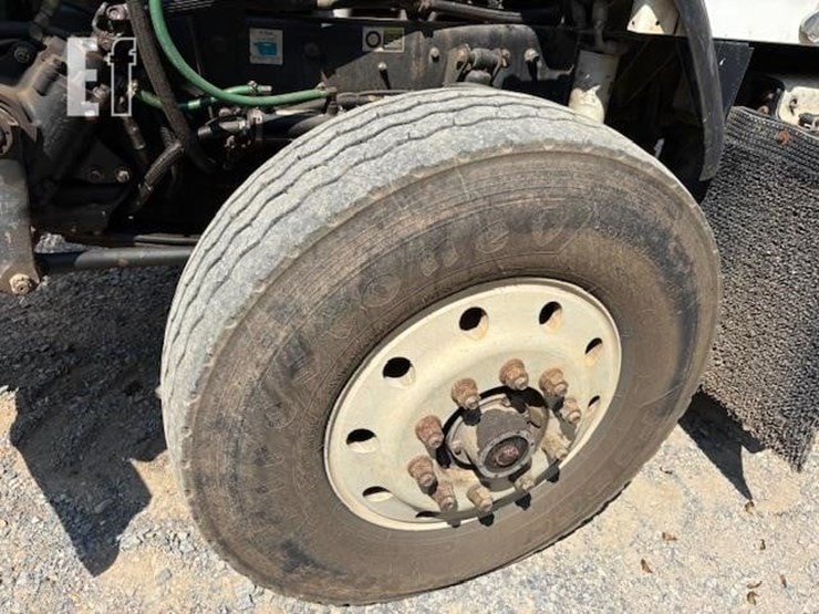 2006-kenworth-t800-image-18