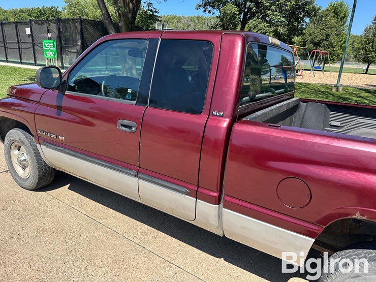 2001-dodge-ram-1500-image-11