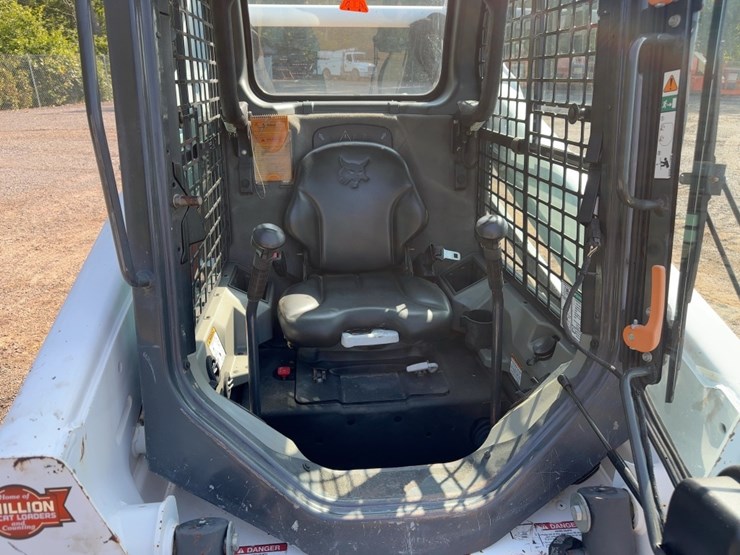 2019-bobcat-t590-image-18