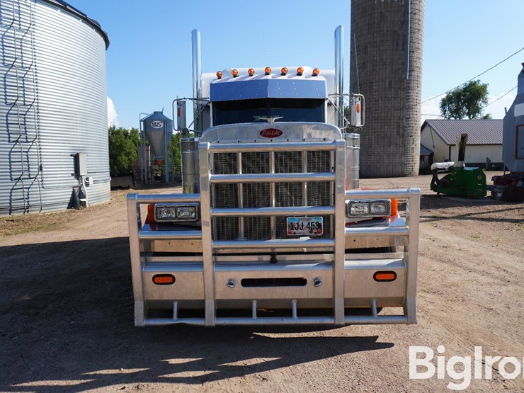 2003-peterbilt-379-image-2