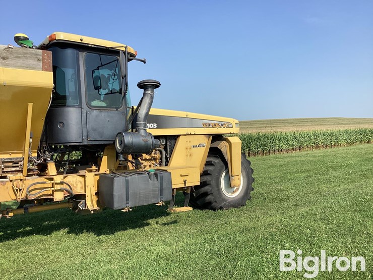 ag-chem-terra-gator-6103-image-11
