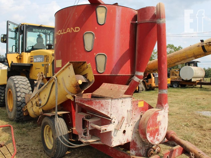 new-holland-357-image-3