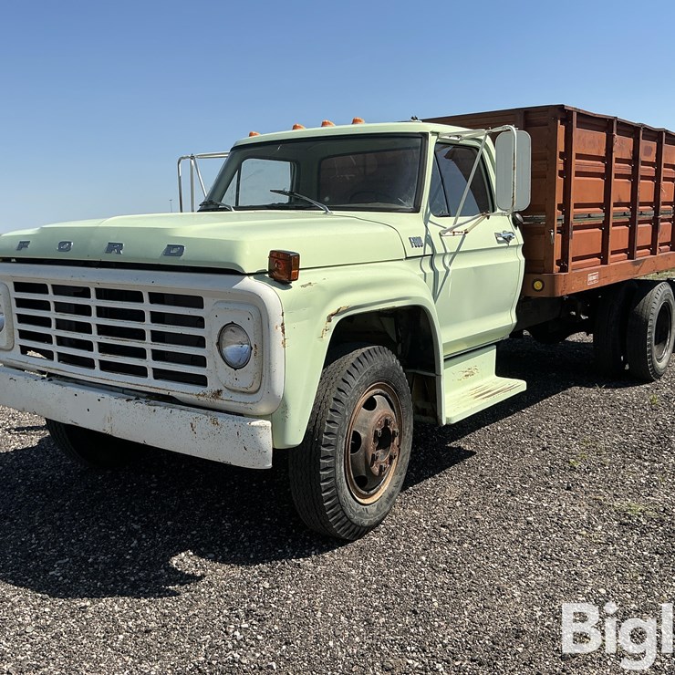 1973 FORD F600