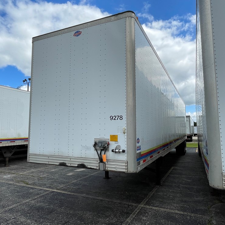 2010 UTILITY Van