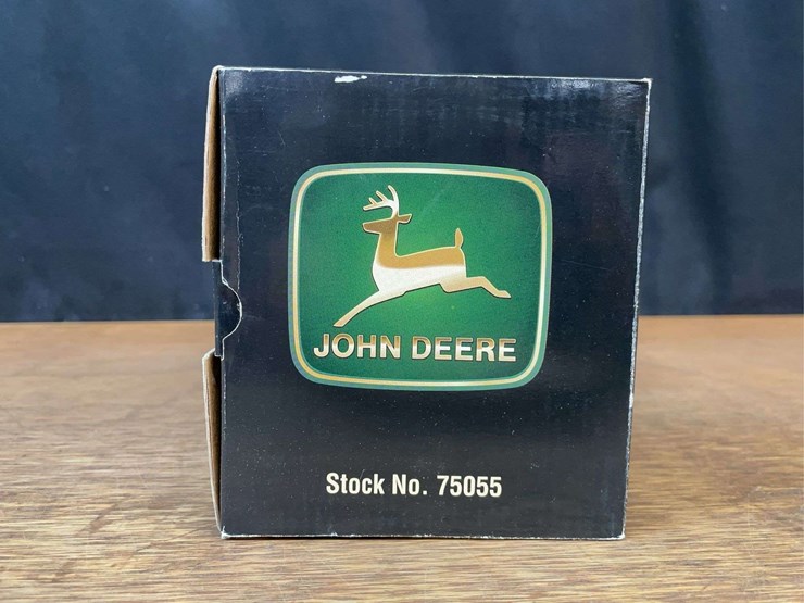 john-deere-160-image-5