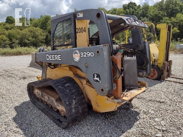 john-deere-329d-image-35