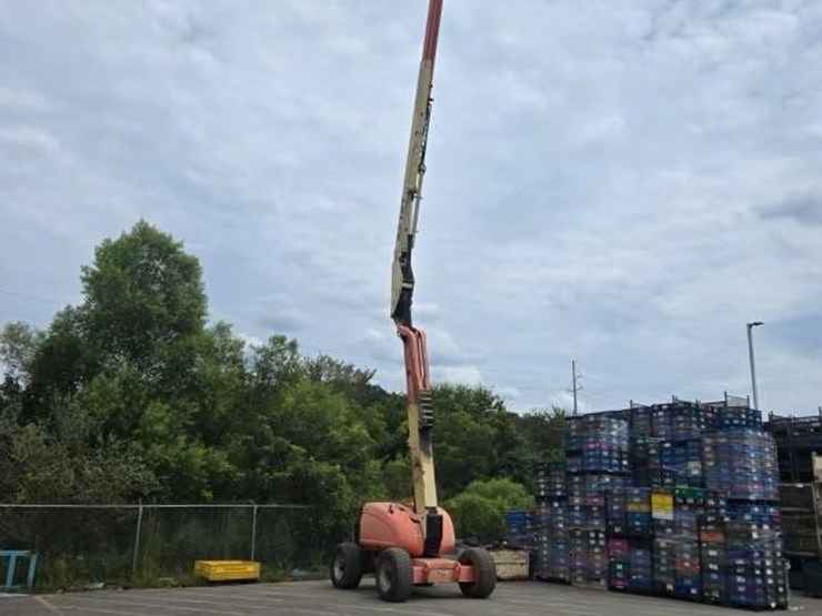 2006-jlg-600aj-image-3