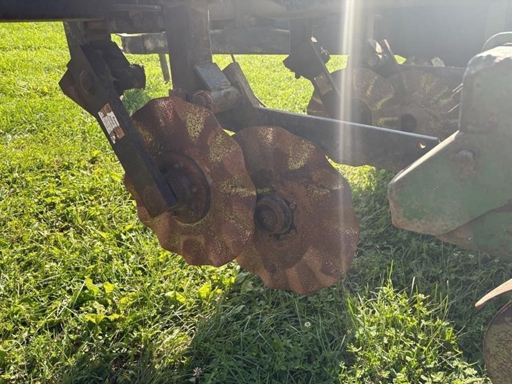 john-deere-4-row-corn-planter-image-12